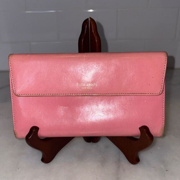 kate spade Handbags - Kate Spade Wallet Leather Bifold Envelope Style Pink & Green Wallet